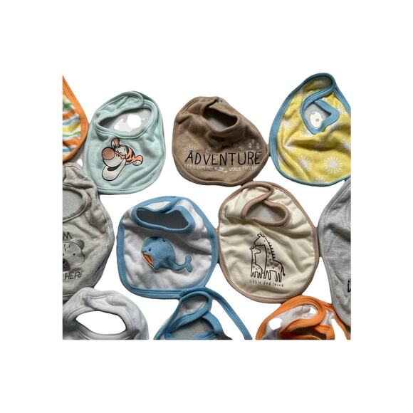 Lot Baby Boy Bibs Feeding Drool 14 total - Whales, Lion, Giraffes, Dots,etc 354 - Picture 5 of 6